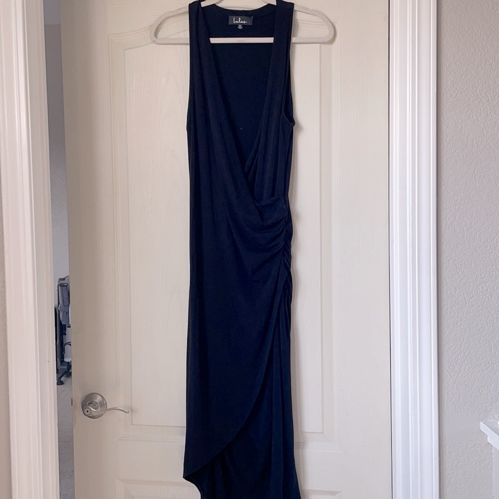 Lulus black midi dress